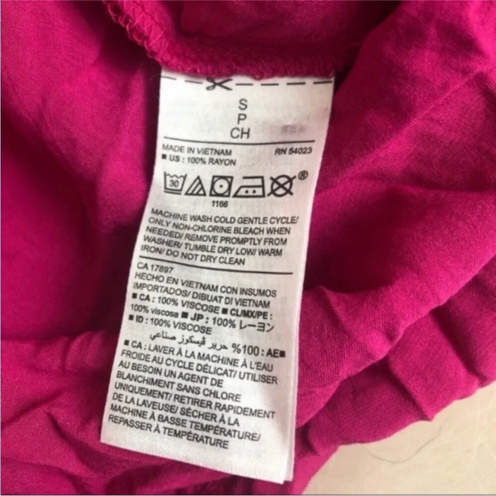 Old Navy V-Neck Blouse - Picture 4 of 5
